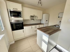Open Plan Dining Kitchen- click for photo gallery